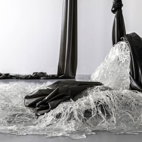 Weixin Quek Chong, detail