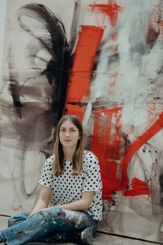 Artist Portrait, Image courtesy of Plinth Magazine, taken by Louis Moore.