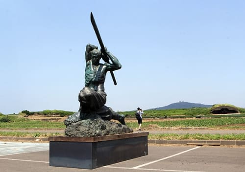 [News] "侍天與民(Si-cheon-yeo-min)" connects from Donghak to "the spirit of May."