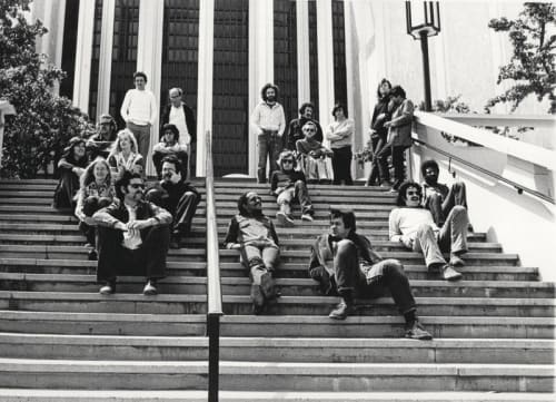 24 Young Artists at the Los Angeles County Museum of Art, 1971 (Photo by Jerry McMillian)