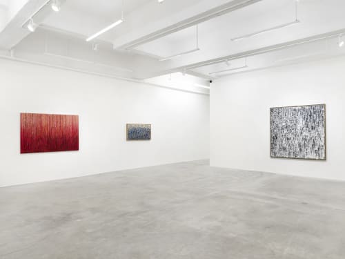 Installation view of Ha Chong-Hyun: Return to Color at Tina Kim Gallery, New York (May 8 – June 30, 2021)