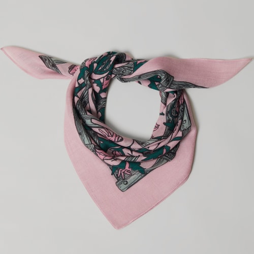 Touch Me Scarf - Pink, 70 x 70 cm | 100% Cashmere £100