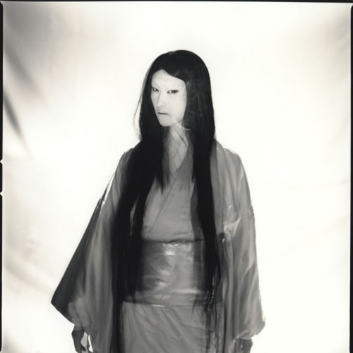 Kwaidan: histórias de coisas estranhas, Fotografias de Hiroshi Watanabe a partir de contos tradicionais japoneses compilados por Lafcadio Hearn