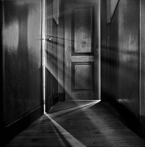 Stubborn Light, photographs from the Utópica Gallery collection at @41_estudio