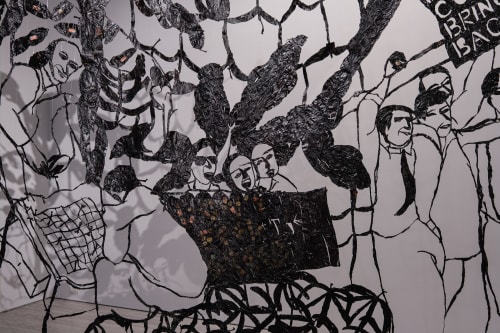 「⿊ · ⾦ · ⽩ 」羅懿君個展