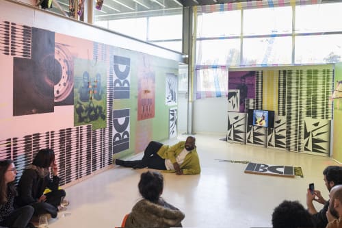 The exhibition as a space of uncertainty, friction and freedom