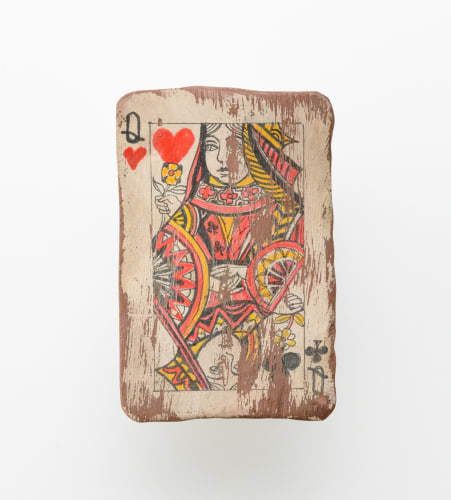 Untitled (Playing Card(s)), 2006 未焼成粘土、塗料、インク H1 × W5.8 × D9 cm H0.3 × W2.2 × D3.5 in. クリスティン・モルギン