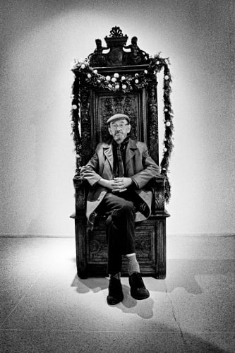 Jan Schoonhoven in Museum Boijmans Van Beuningen, 1984 (fotograaf Vincent Mentzel)