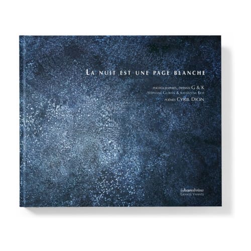 La nuit est une page blanche
