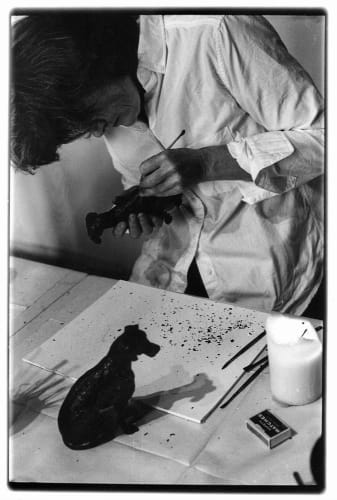 Jess Wallace working in her studio