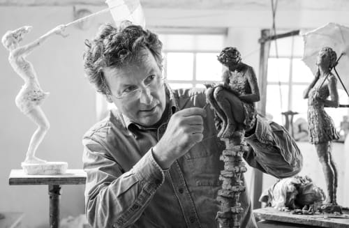 David Williams-Ellis working in his studio