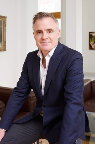 Dr. Alexander Giese