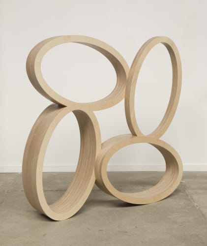 Nigel Hall, Spin Cycle, 2017, Polished plywood, 150.4 x 150.4 x 36 cm. © Nigel Hall, image courtesy of Colin Mills, London