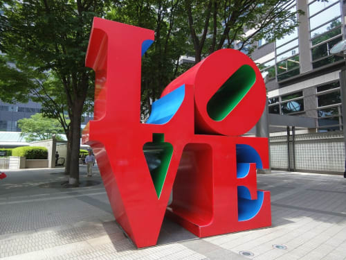 LOVE by Robert Indiana, 1995, Photo by Dick Thomas Johnson CC BY 2.0