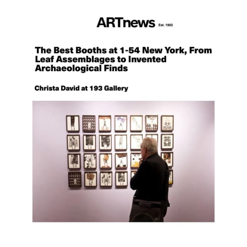 Les meilleurs stands du salon 1-54 New York, des assemblages en papier aux découvertes archéologiques inventées - Artnews