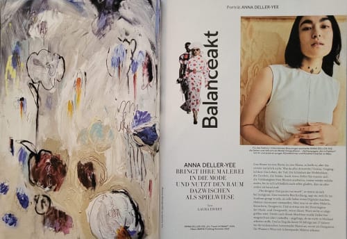 Balanceakt, Anna Deller-Yee bringt ihre Malerei in die Mode - und nutzt den Raum dazwischen als Spielwiese