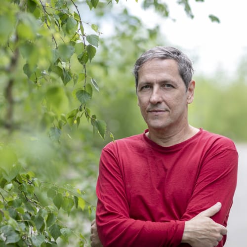 Photo: Julian Salinas