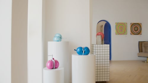 Versus Collective Consciousness