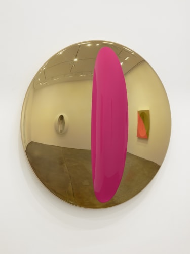 Gold disc with concave fuchsia ellipse, 2022. Tom Powel Imaging