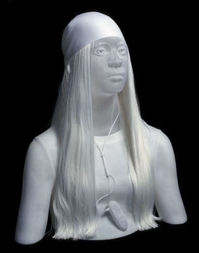 Image of the sculpture Esther au mp3 by Angélique
