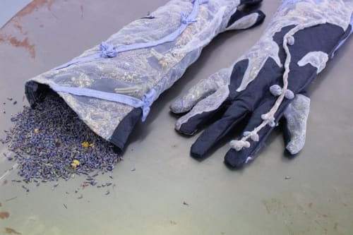 Ella Yolande, Gloves for Collective Dreaming. Courtesy of the Artist and SLQS Gallery.