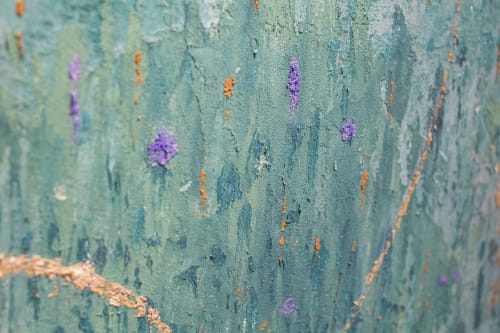 Lý Trực Sơn Exhibition Invites Us to Marvel at Lacquer, Dó Paper, Earth's Material Beauty