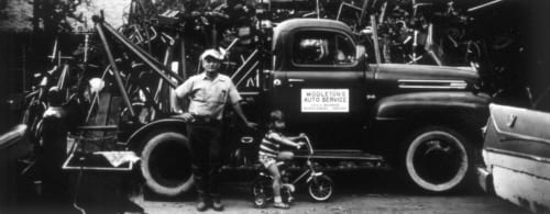 Thaddeus Holownia, Headlighting: Middleton Tow Truck, 1974-1978