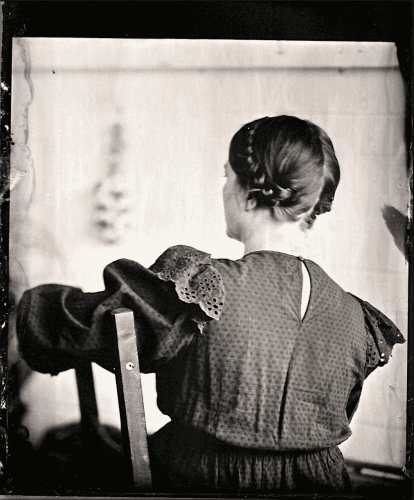 Palmira Miro Gutierrez , Ani in braids, n.d.