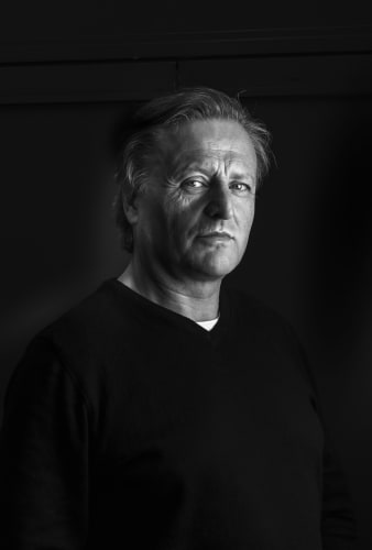 Paul Lavanchy, artiste photographe suisse-chilien, éclaire le Léman et ses nuages, fine art photography, emergent artist