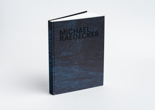 Michael Raedecker: everything, but not everything, 2023