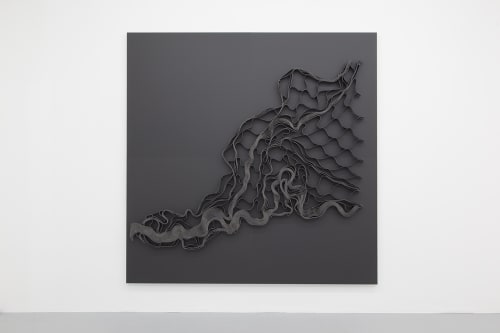 Ella Littwitz, 202,619, 2018, Geocells, wood and metal, 240 x 240 x 13.5 cm, 94 1/2 x 94 1/2 x 5 1/4 in.