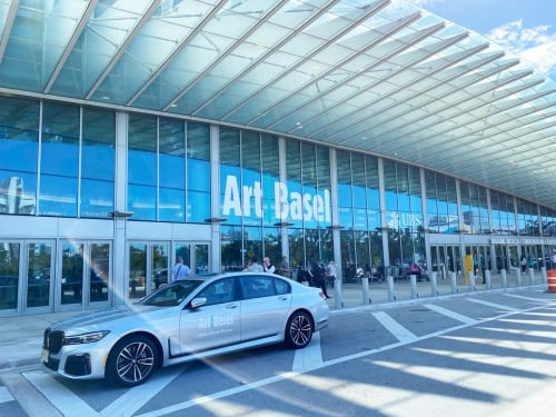 Outside the convention center for Art Basel Miami Beach 2021. Courtesy Maximilíano Durón for Artnews