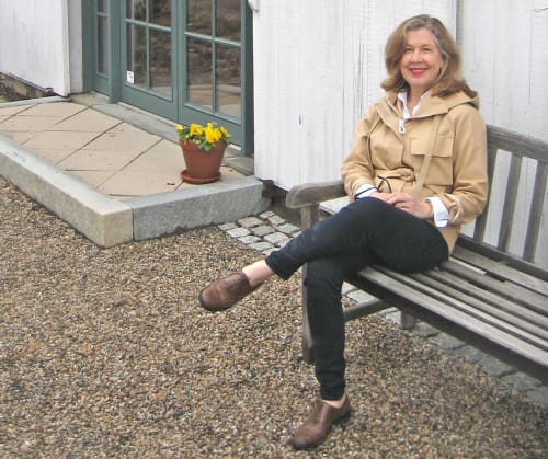 Kenise Barnes opens Kent Location