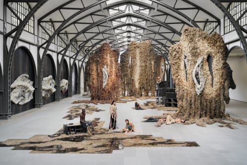 exhibition and performance view, Chanel Commission: Klára Hosnedlová. embrace, Hamburger Bahnhof – Nationalgalerie der Gegenwart, Berlin, 2025