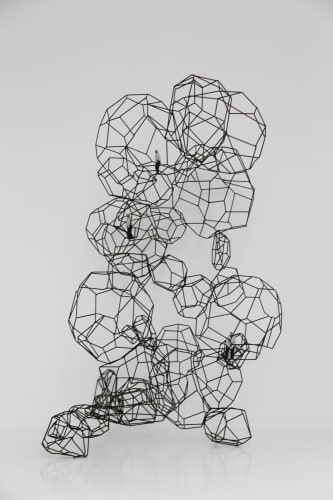 冯力仁 Fung Lik-yan Kevin cells / selves 2019 细胞/自我2019 Free standing 立雕 Material : painted bronze 材质:铜着色 Dimensions 尺寸 :100*58*63 cm 2018
