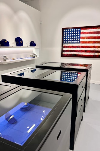 Palm Beach Pop-up, Showcasing a selection of Artist's and independent Designer's jewellery.