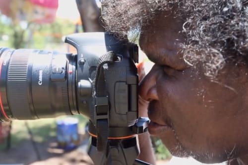 Gulf to Gallery: Indigenous photographer Miriam Charlie learns craft to showcase community