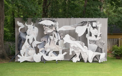 Adad Hannah Backyard Guernica (Georgia) 1, 2017 Impression à pigments de qualité archive / Archival pigment print 34 x 55 " 86.4 x 139.7 cm Ed. 5 + 2 AP
