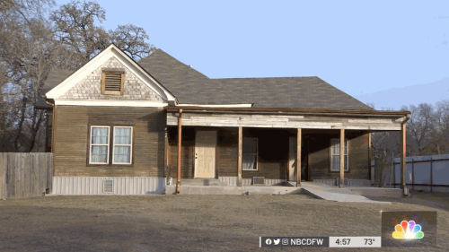 Sedrick Huckaby Restores Historic Fort Worth Home, Open Collaborative Project Space