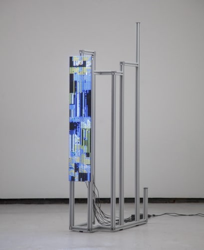 Fabio Lattanzi Antinori, Masters and Slaves, 2019, Google, sculpture; LED, microcontrolere, aluminiu extrudat, piese electronice, date financiare, 175 cm x 13.5 cm x 60 cm