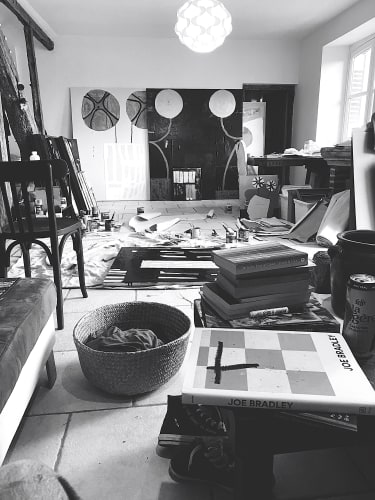 Galina Munroe, To emerge in a different place