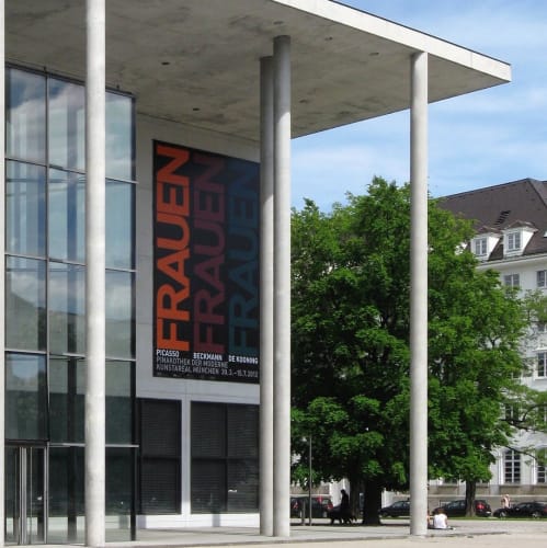 REFİK ANADOL AT PINAKOTHEK DER MODERNE