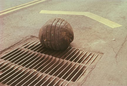 Gabriel Orozco, Yielding Stone (Piedra que cede), 1992