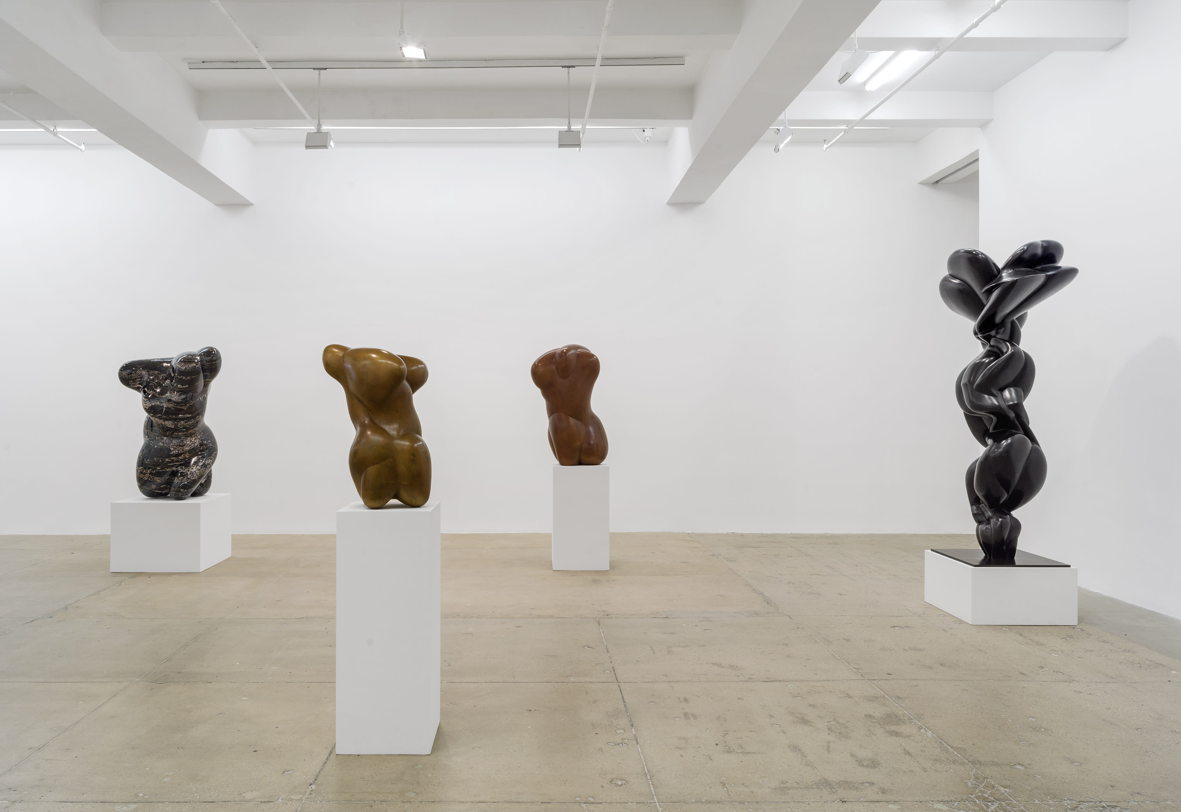 NORTH GALLERY Three sculptures from the Integers series and Justine