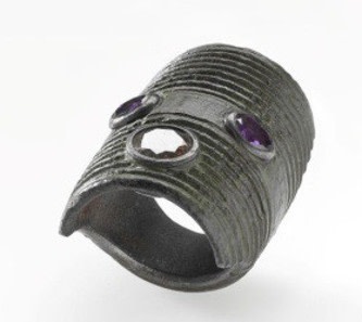Bernhard Schobinger: Jewellery. materials craft art