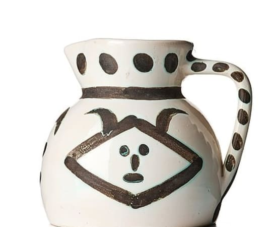 Pablo Picasso (1881-1973), Pichet têtes (A.R. 368), 1956