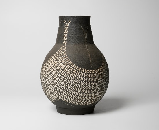 Kondo Yutaka 近藤豊, Flower Vase with Slip Stencil