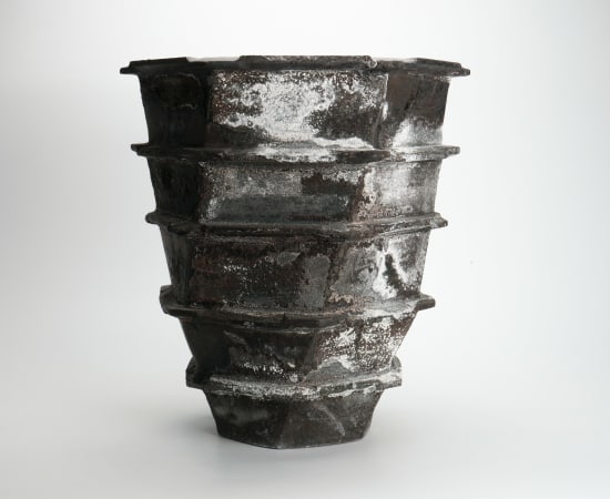 Koinuma Michio 肥沼美智雄, Faceted Geometric Vessel