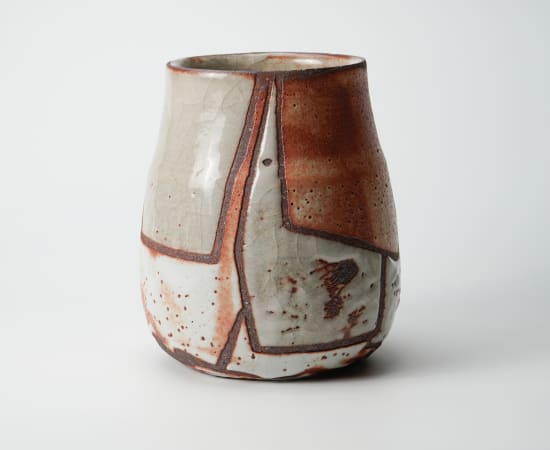 Suzuki Osamu 鈴木蔵, Shino flower vase 志野花入, 1980