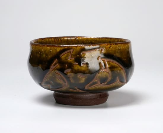 Kinjo Jiro 金城次郎, Teabowl with Fish Drawing 魚紋茶碗